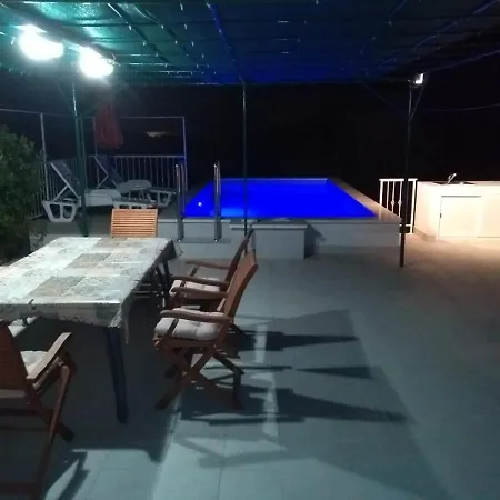 Stiniva Vakantiehuis Pospilje