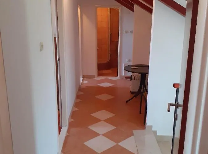 Stiniva Hébergement de vacances Pospilje